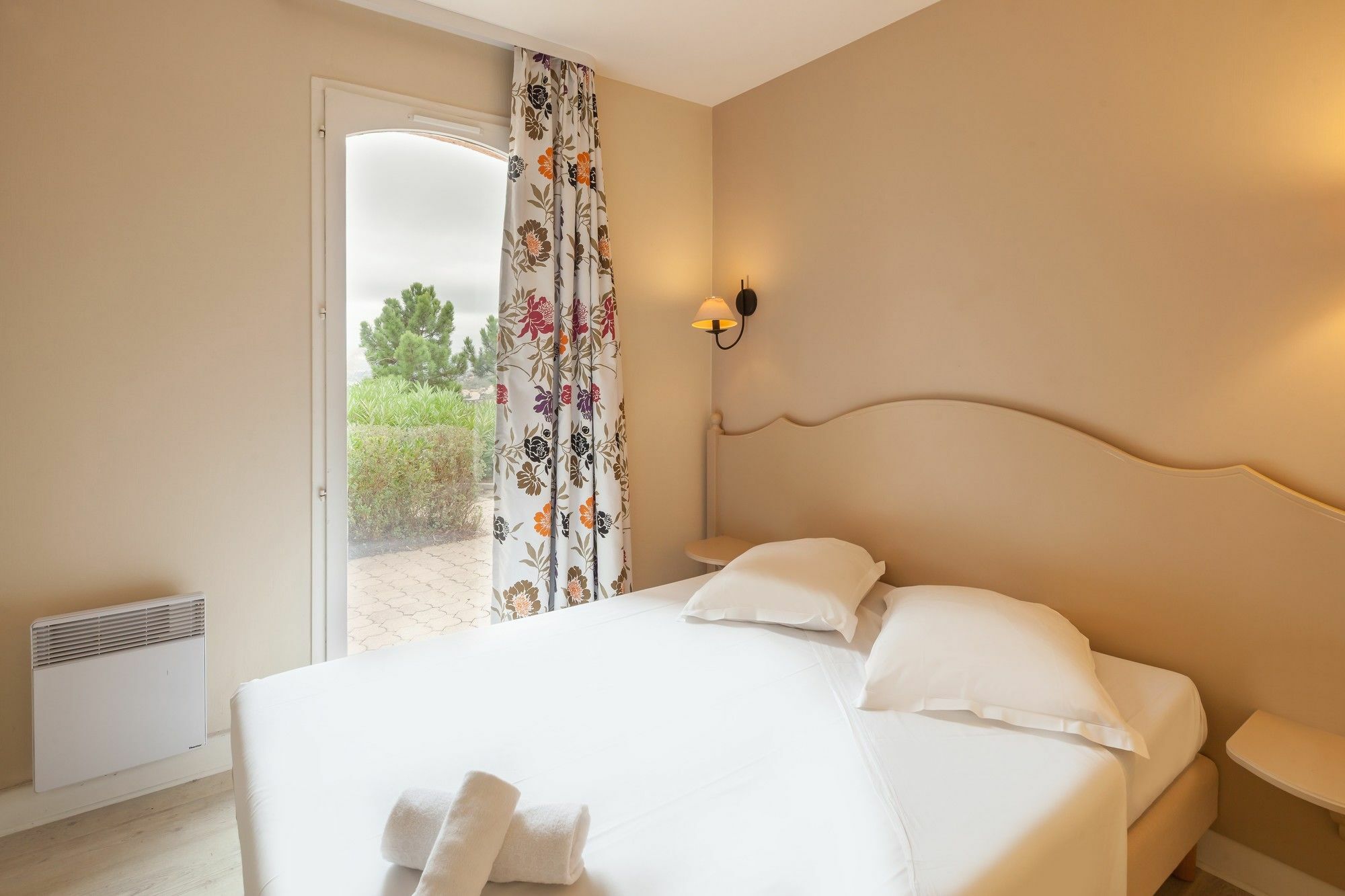 Residence Pierre & Vacances Les Terrasses Des Issambres لي إيسامبر المظهر الخارجي الصورة