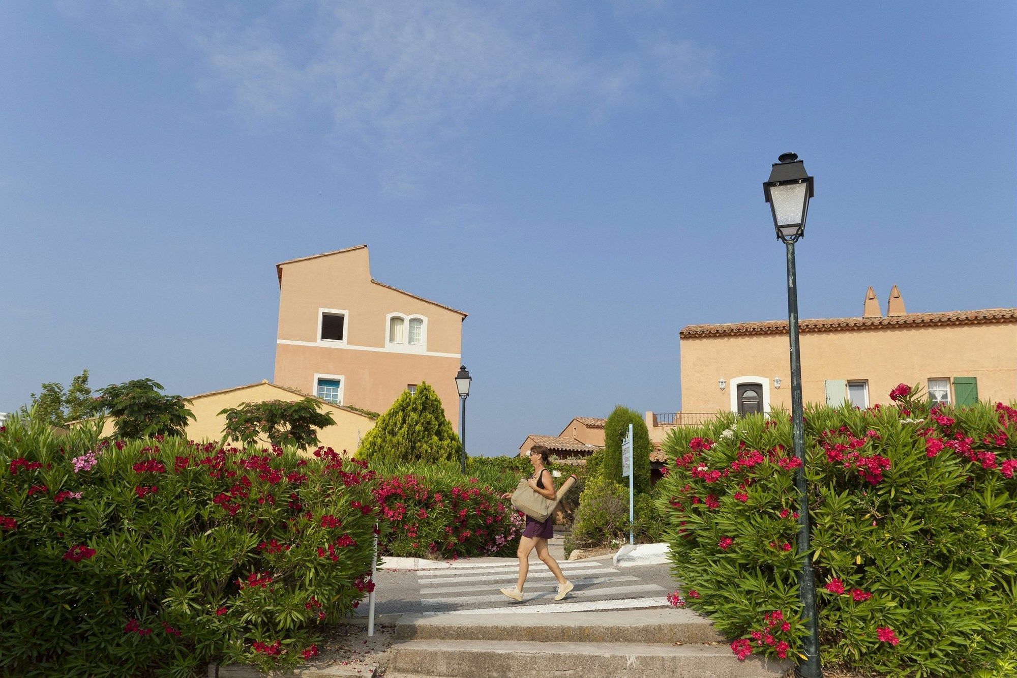 Residence Pierre & Vacances Les Terrasses Des Issambres لي إيسامبر المظهر الخارجي الصورة